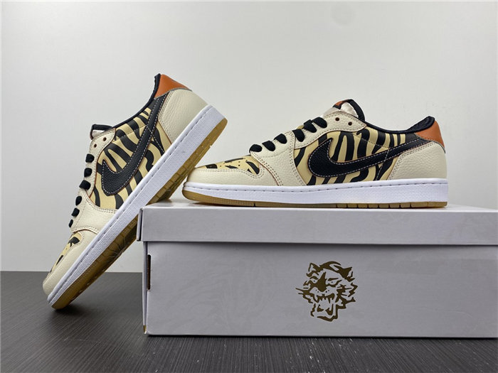 Jordan1 OG Year of the Tiger DH6932-100