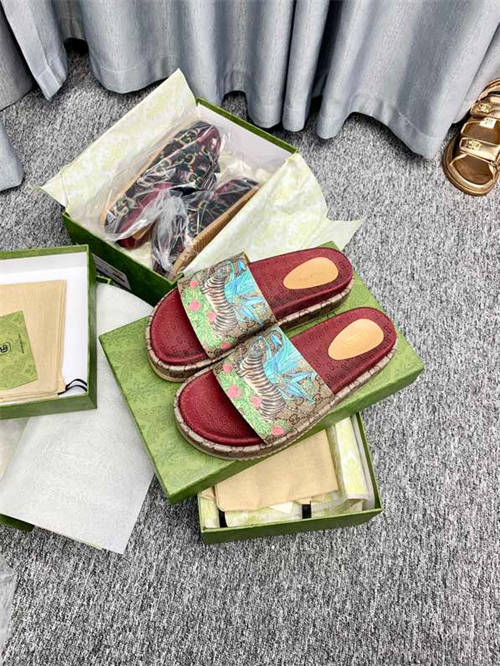 Gocci Slipper
