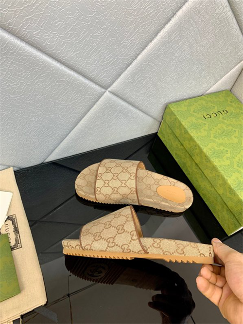 Gocci Slipper