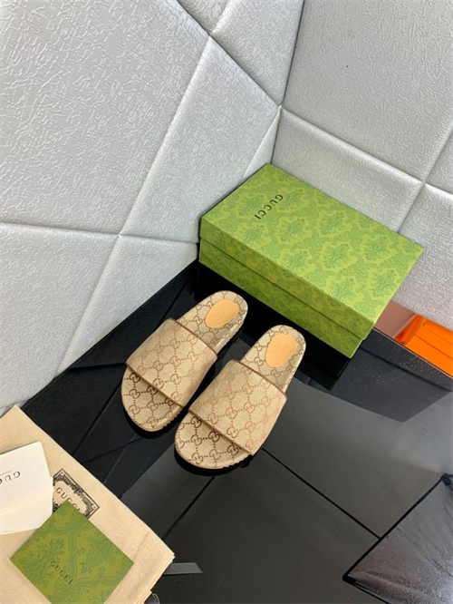 Gocci Slipper