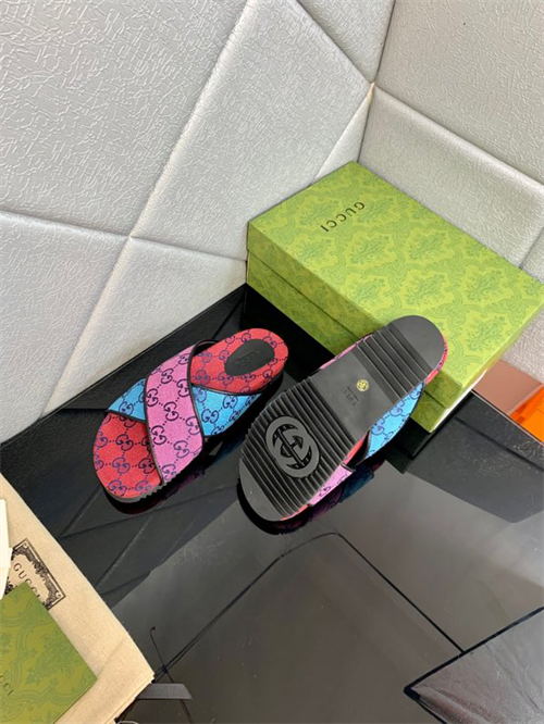 Gocci Slipper