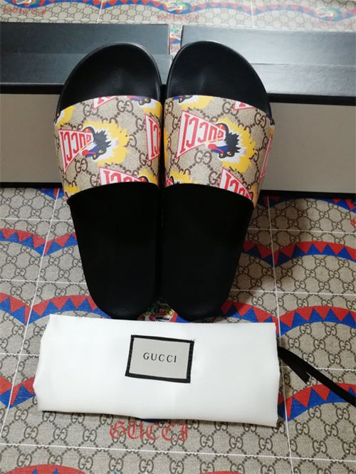 Gocci Slipper