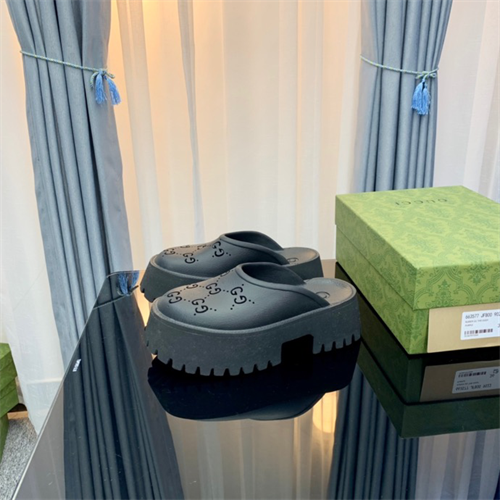 Gocci Slipper