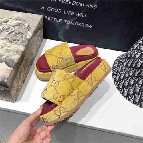 Gocci Slipper