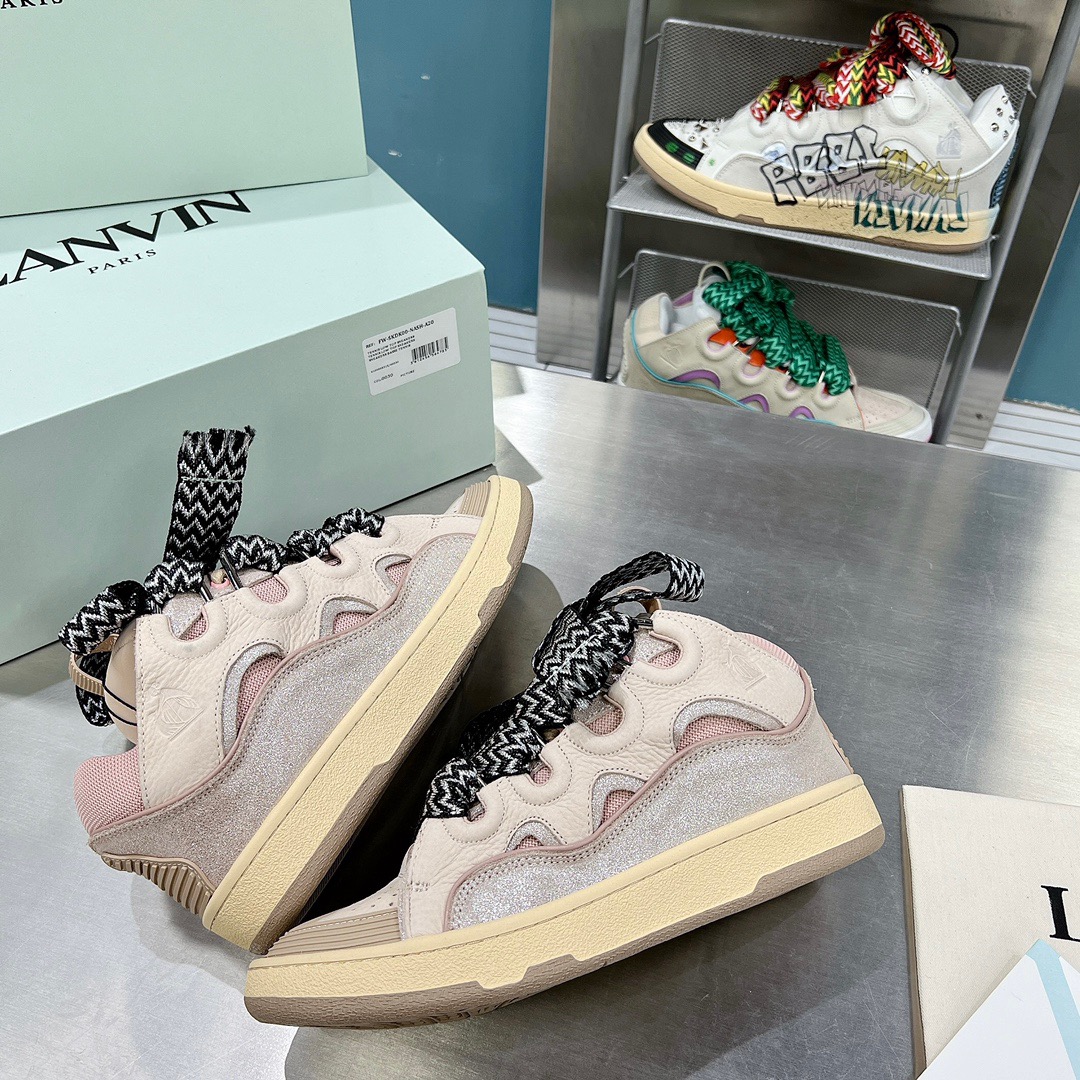 Lanvon Leather Curb 5