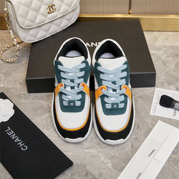 Chanal Sneakers
