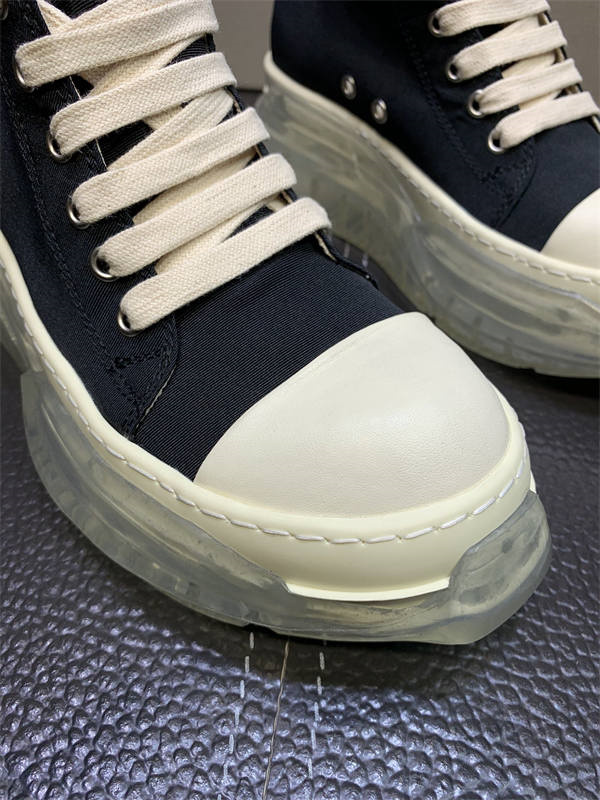 RI*K OWENS SNEAKERS