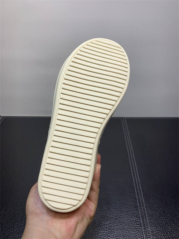RI*K OWENS SNEAKERS