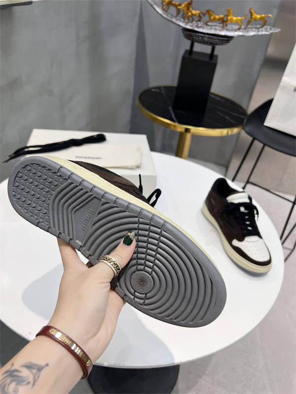 AMIR1 SNEAKERS
