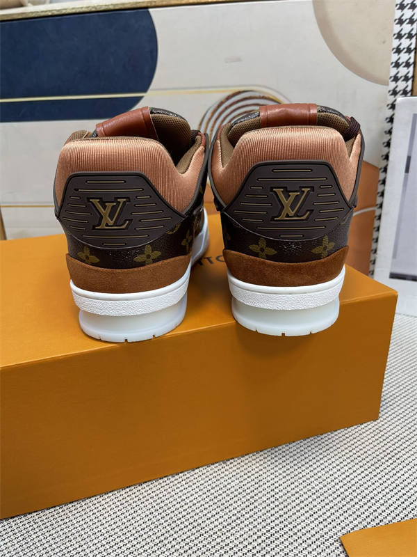 LV002