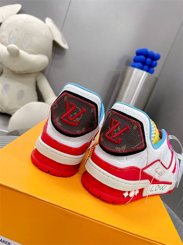 LV031