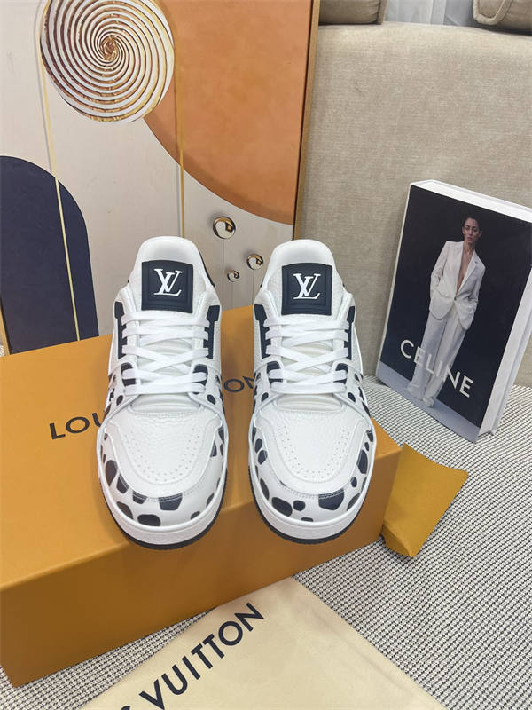 LV089