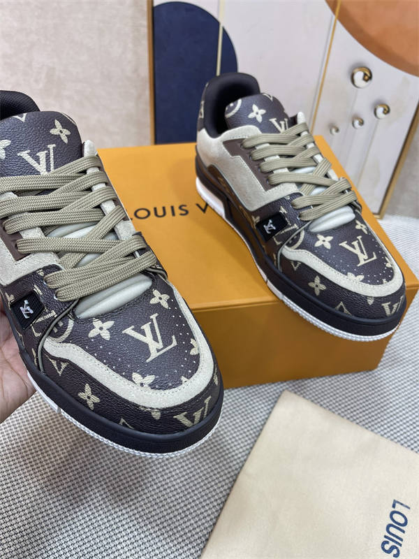 LV098