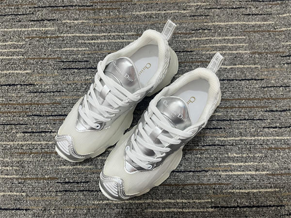 D*or sneaker 010