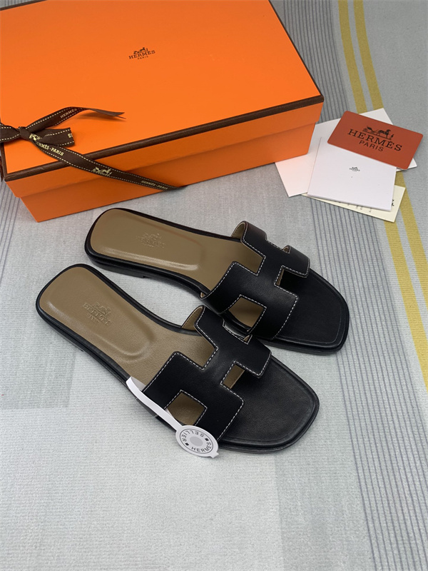 H Slipper