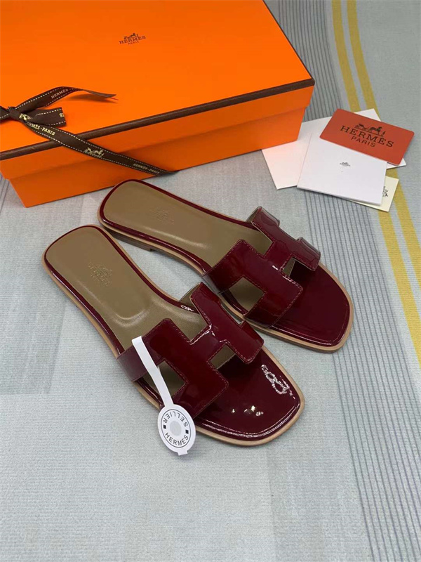 H Slipper