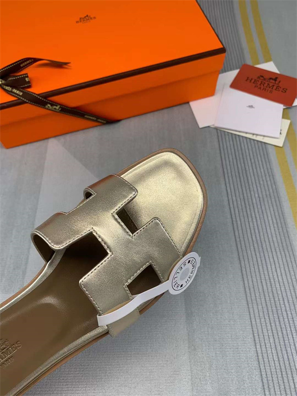 H Slipper