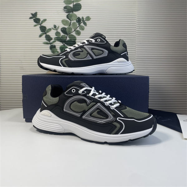 Dr B30 Sneaker