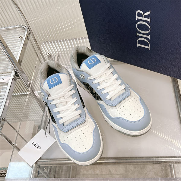 Dr B27 Sneaker