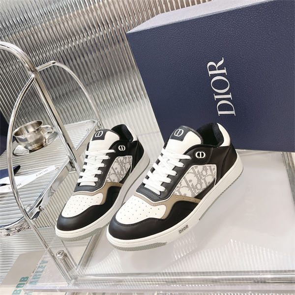Dr B27 Sneaker