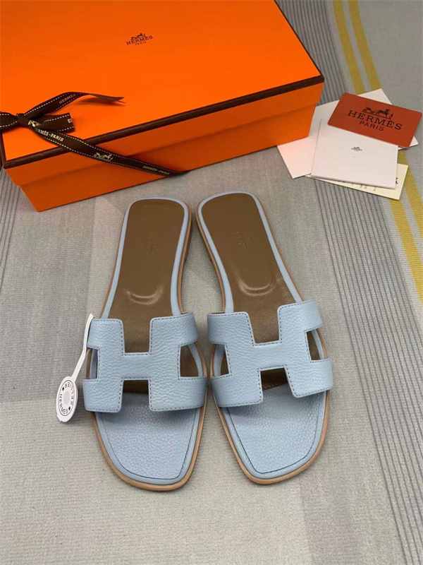 H Slipper