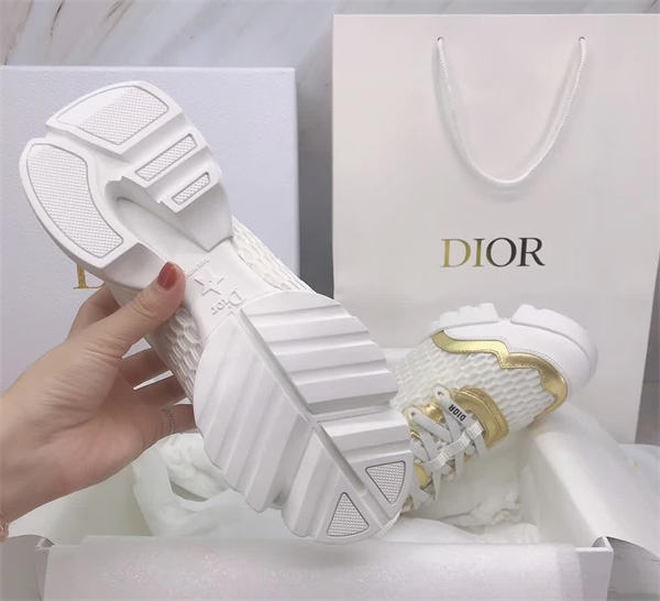 Dr Sneaker