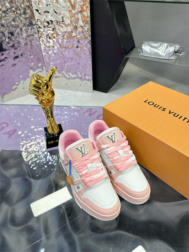 LV Trainer Sneaker