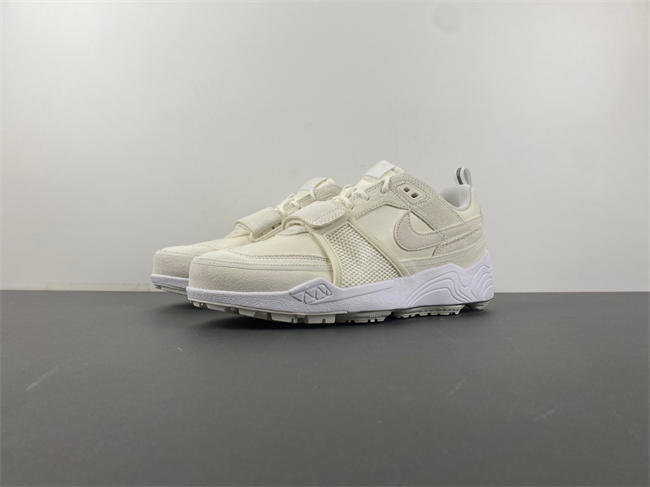 Travis Scott x Nike Zoom Field Jaxx “Sail” HQ3061-100